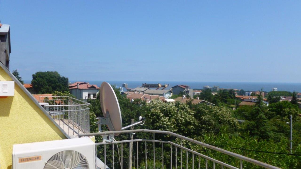 Вила Костадинов Varna Buitenkant foto